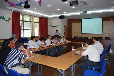 学院院长刘昌胜介绍动漫a片概况
