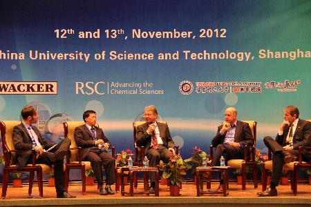 动漫a片
院长刘昌胜参加小型讨论会